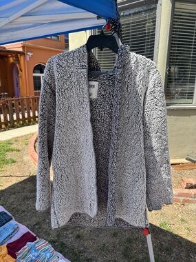 PINK Victoria's Secret Light Gray Teddy Sherpa Open Cardigan